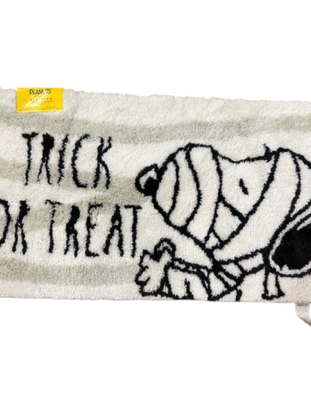 Rae Dunn Peanuts 'Trick or Treat' Bath Rug